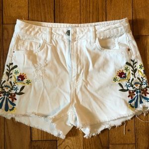Zara floral embroidered shorts